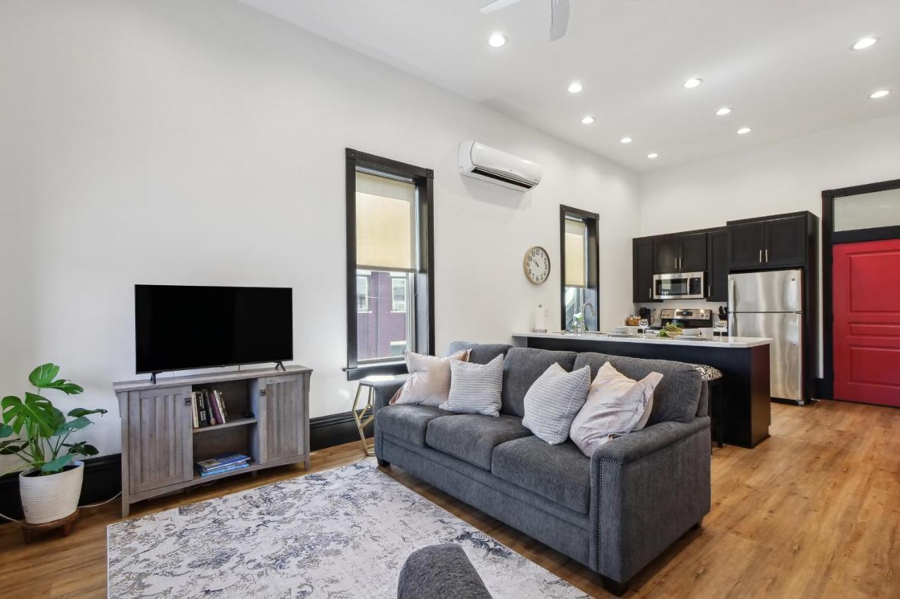 Sleek Millersburg Apartment In Downtown! Exterior photo